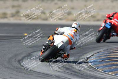media/Dec-01-2025-Moto Forza (Mon) [[2daa91e15f]]/1-Advanced Group/Session 2 Turn 11 Backside/